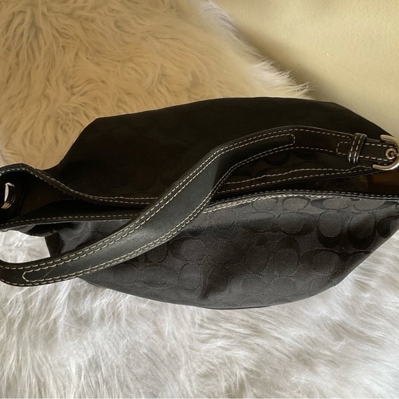 Coach signature canvas leather hobo bag - Picture 3 of 8